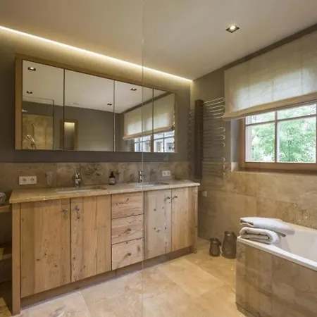 Chalet With Pool And Sauna Berchtesgaden